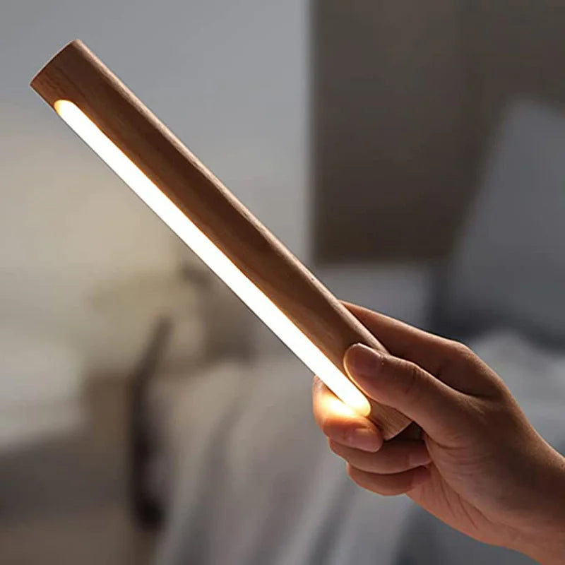 Rotatable Wood LED Table Lamp